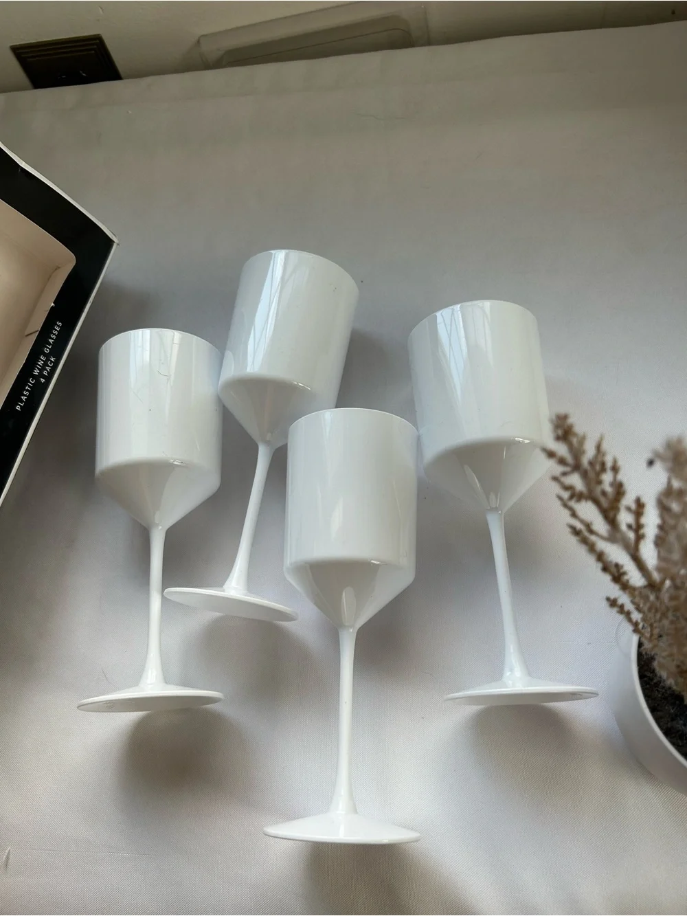 White Plastic Wine Glasses - Set of 4